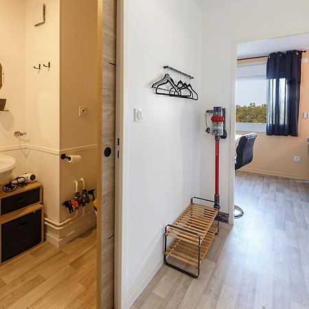 L'Oriole Wifi Parking Lägenhet Angers Exteriör bild